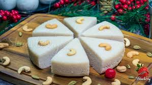 Meghalaya – Pumaloi (steamed rice cake)