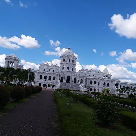 Ujjayanta Palace